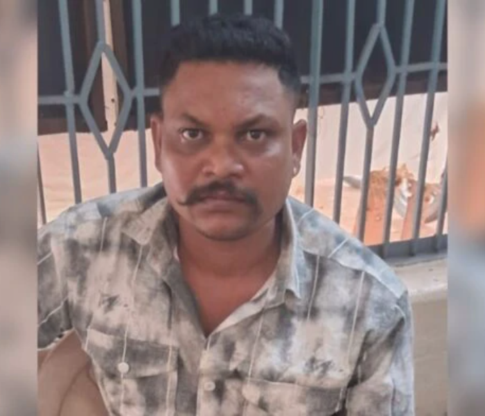  Rape in government hospital | ಸರ್ಕಾರಿ ಆಸ್ಪತ್ರೆಯಲ್ಲಿ ರಕ್ಕಸ ಕೃತ್ಯ ತಾಯಿಯ ಆರೈಕೆಗೆ ಬಂದಿದ್ದ ಬಾಲಕಿ ಮೇಲೆ ಸಿಬ್ಬಂದಿಯಿಂದಲೇ ಅ*ತ್ಯಾಚಾರ | Speed News Kannada