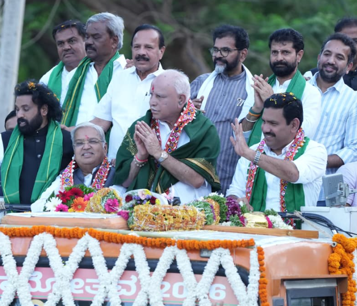 chitradurga preapred to abhimanotsava of ex cm yadiyurappa| ಮಾಜಿ ಸಿಎಂ ಯಡಿಯೂರಪ್ಪ ಅಭಿಮಾನೋತ್ಸವಕ್ಕೆ ಚಿತ್ರದುರ್ಗ ಸಜ್ಜು: ಹರಿದು ಬರುತ್ತಿರುವ ಜನಸಾಗರ| Speed News Kannada