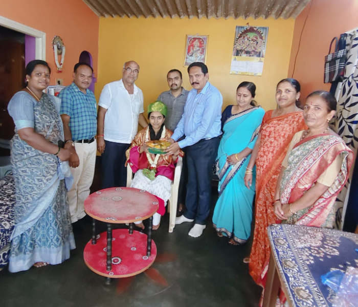 honour student who secure 624 marks with the help of girhalakshmi scheme|ಗೃಹಲಕ್ಷ್ಮಿ ಯೋಜನೆ ನೆರವಿನಿಂದ 624 ಅಂಕ ಗಳಿಸಿದ ವಿದ್ಯಾರ್ಥಿನಿಗೆ ಅಭಿನಂದನೆ |Speed News Kannada