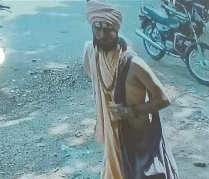 RAICHUR | ಸಾಧು ಸನ್ಯಾಸಿಗಳ ಸೋಗಿನಲ್ಲಿ ಕಳ್ಳರು ಬರ್ತಾರೆ ಹುಷಾ‌ರ್ | Speed News Kannada