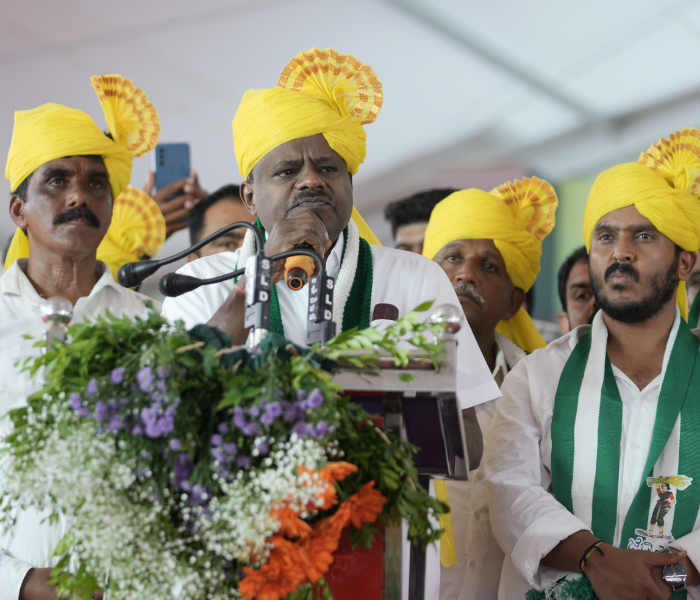 ಗ್ಯಾರಂಟಿ ಮೂಲಕ ಕೊಟ್ಟಿದ್ದಕ್ಕಿಂತ ಬೆಲೆ ಏರಿಸಿ ಲೂಟಿ ಮಾಡಿದ್ದೇ ಹೆಚ್ಚು:ಕಾಂಗ್ರೆಸ್‌ ವಿರುದ್ಧ ಕುಮಾರಸ್ವಾಮಿ ವಾಗ್ದಾಳಿ|Speed News Kannada