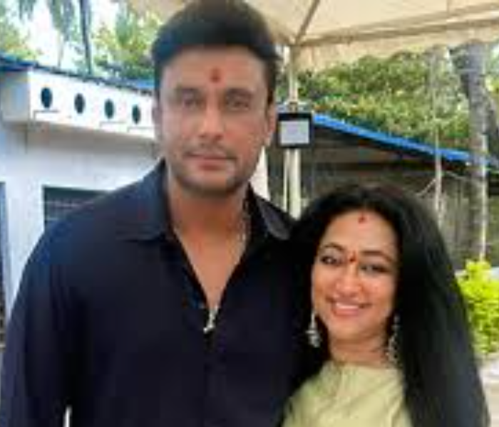 ವೆಡ್ಡಿಂಗ್‌ ಆನಿವರ್ಸರಿ: ಜೈಲಿನಲ್ಲಿ ದರ್ಶನ್‌ ಭೇಟಿಯಾದ ಪತ್ನಿ ವಿಜಯಲಕ್ಷ್ಮಿ|Speed News Kannada