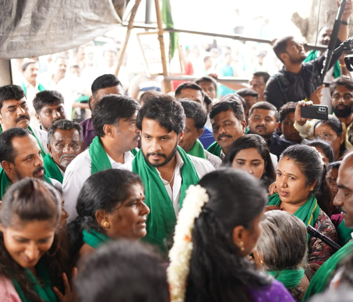 ಬಿಡದಿ: ಹೋರಾಟ ನಿರತ ರೈತರನ್ನು ಭೇಟಿ ಮಾಡಿ ಚರ್ಚಿಸಿದ ನಿಖಿಲ್‌ ಕುಮಾರಸ್ವಾಮಿ | Speed News Kannada