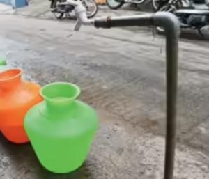 Borewells dry up due to hot temperatures, causing severe water shortage |ಬಿಸಿಲಿನ ತಾಪಮಾನದಿಂದ ಬೋರ್‌ವೆಲ್‌ಗಳು ಬತ್ತಿ ಭೀಕರ ಜಲಕ್ಷಾಮ|Speed News Kannada
