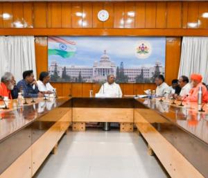 valmiki community request government to hike reservation to 56 %| ಮ...