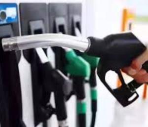 diesel,petrol, cng price hike;opposition parties criticise pm modi| ಡೀಸೆಲ್‌, ಪೆಟ್ರೋಲ್‌, ಸಿಎನ್‌ ಜಿ ಬೆಲೆ ಹೆಚ್ಚಳ; ಪ್ರಧಾನಿ ಮೋದಿ ವಿರುದ್ಧ ತಿರುಗಿ ಬಿದ್ದ ವಿಪಕ್ಷಗಳು| Speed News Kannada