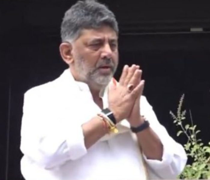 ಡಿಕೆ ಶಿವಕುಮಾರ್‌ ಪ್ರಮಾಣ ವಚನ; ಬಸ್‌ ನಿಲ್ದಾಣಗಳಲ್ಲಿ ನೇರ ಪ್ರಸಾರ|Speed News Kannada