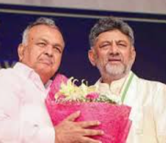 ರಾಮಲಿಂಗಾರೆಡ್ಡಿ ಜತೆ ಸಿಎಂ ಶಿವಕುಮಾರ್ ಚರ್ಚೆ; ಸಮಸ್ಯೆ ಬಗೆಹರಿಸುವ ವಿಶ್ವಾಸ|Speed News Kannada