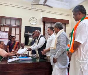 ರಾಜ್ಯಸಭೆ ಚುನಾವಣೆ: ನಾಮಪತ್ರ ಸಲ್ಲಿಸಿದ ಎಐಸಿಸಿ ಅಧ್ಯಕ್ಷ ಮಲ್ಲಿಕಾರ್ಜುನ‌ ಖರ್ಗೆ|Speed News Kannada