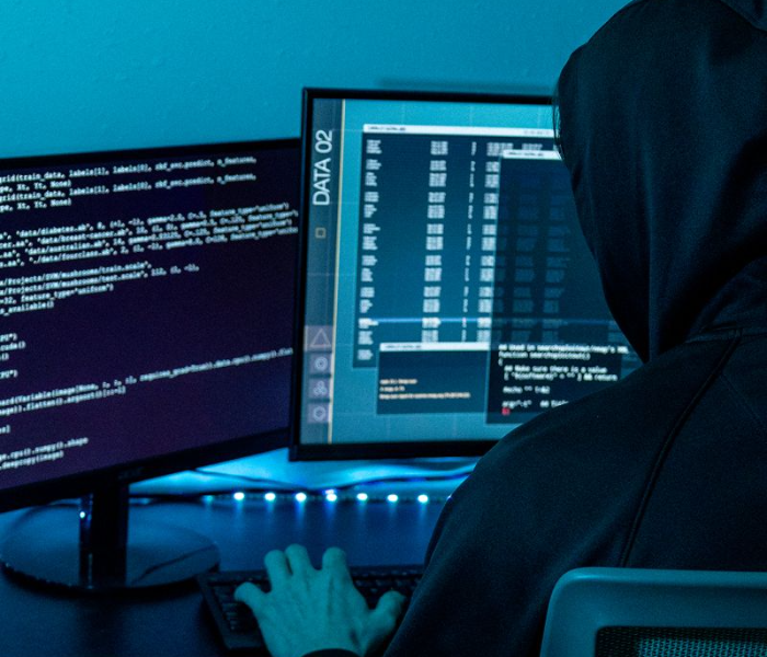 CYBER CRIME | ಚಾಟ್‌ಜಿಪಿಟಿ ಬಳಸಿ 46000ಕ್ಕೂ ಹೆಚ್ಚು ಅನಿಮೆ ಖಾತೆಗಳನ್ನುಹ್ಯಾಕ್ ಮಾಡಿದ 15ರ ಬಾಲಕ ಅರೆಸ್ಟ್‌! | SNK