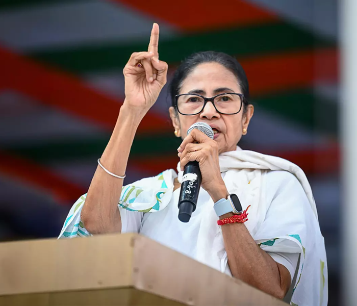 MAMATA BANERJEE | ತಪ್ಪಾಯ್ತು ಅಂತ ಒಪ್ಕೊಳಿ ವಾಪಸ್ ನಮ್ಜೊತೆ ಬನ್ನಿ ದೀದಿಗೆ ಕೈ ಆಹ್ವಾನ! | SNK