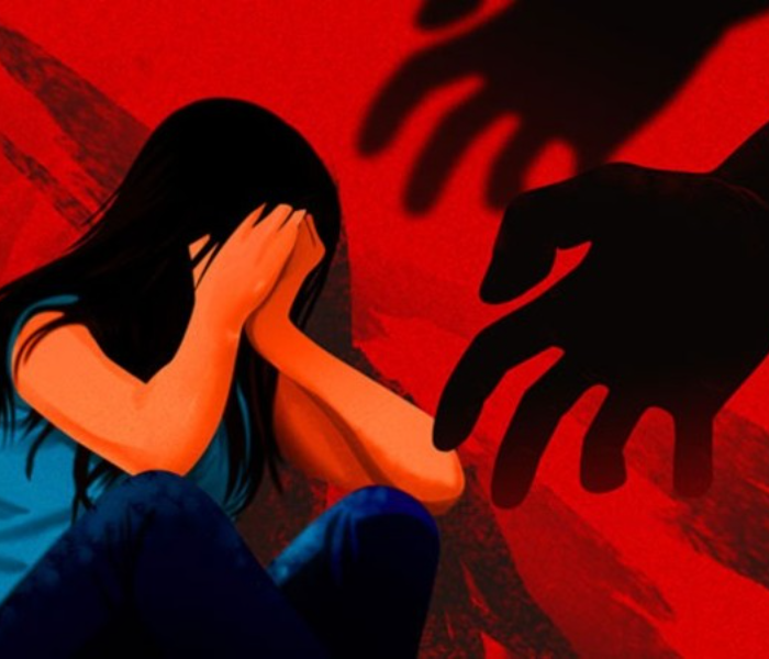 Minor girl raped | ರಾಜ್ಯದಲ್ಲಿ ಹೀನ ಕೃತ್ಯ ದೇವರ ದರ್ಶನಕ್ಕೆಂದು ಕರೆದೋಯ್ದು ಅಪ್ರಾಪ್ತೆ ಮೇಲೆ ಅತ್ಯಾಚಾರ ಮಹಿಳೆ ಸೇರಿ ಮೂವರು ಅರೆಸ್ಟ್! | SNK