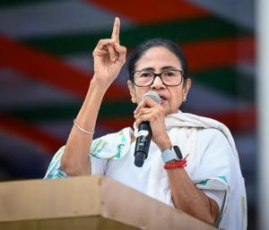 MAMATA BANERJEE | ತಪ್ಪಾಯ್ತು ಅಂತ ಒಪ್ಕೊಳಿ ವಾಪಸ್ ನಮ್ಜೊತೆ ಬನ್ನಿ ದೀದಿಗೆ ಕೈ ಆಹ್ವಾನ! | SNK