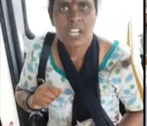 A cunning woman stole a BMTC conductors ticket bag | BMTC ಕಂಡಕ್ಟರ್ ಟಿಕೆಟ್ ಬ್ಯಾಗ್ ಕದ್ದ ಚಾಲಾಕಿ ಮಹಿಳೆ! ನೋಡೋಕೆ ಮುಖ ಸೈಲೆಂಟು ಮಾಡಿದ ಕೆಲಸ ವೈಲೆಂಟೂ! | SNK